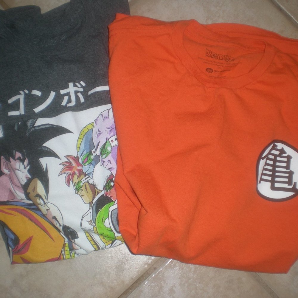 DragonBallz  Shirts  Lot of 2  T-Shirts   Size M  L